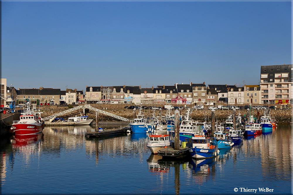 DANS LE PORT DE LA TURBALLE